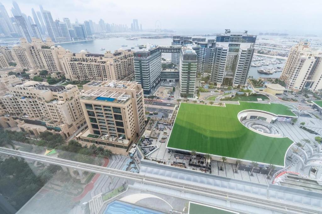 Palm Tower Where Luxury & View Meet In One Place Apartment