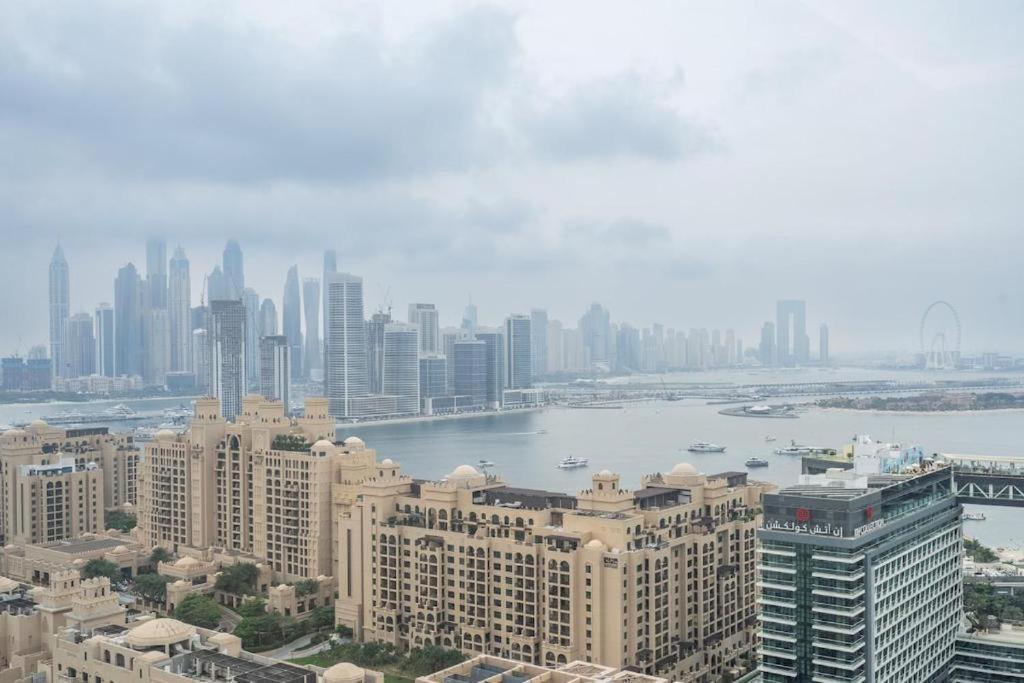 Palm Tower Where Luxury & View Meet In One Place Dubai